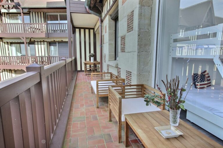 terrasse avec vue sur mer