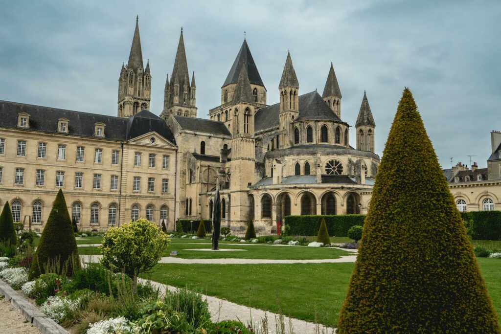 l'abbaye aux hommes de caen