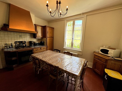 4ab24b23-1547-4bbe-abcb-9fe5304caa7c