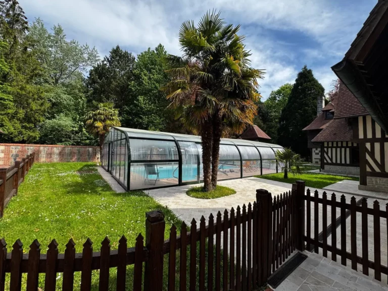 2f6e8910-c3e3-4372-95fd-85aa52508028