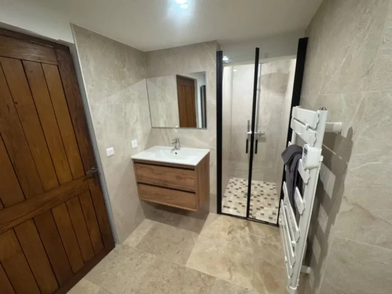 8896af39-ccb5-4ab8-913a-003397df4af3