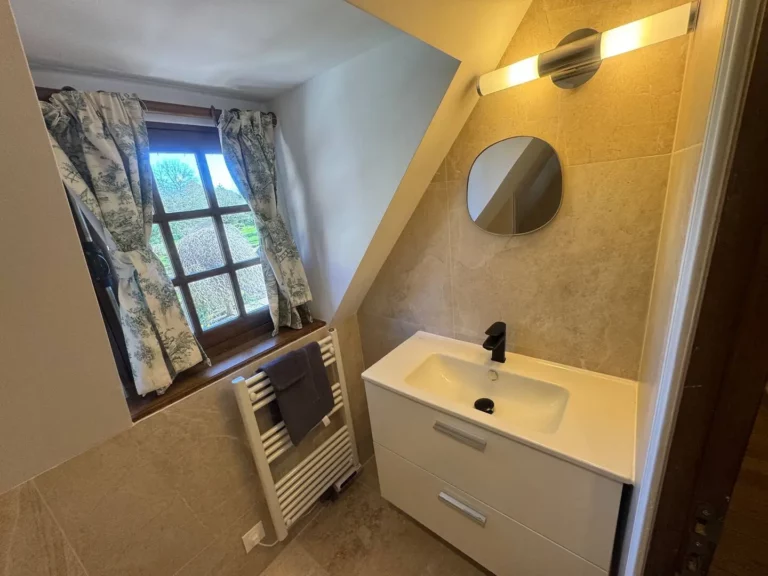 dd8bc103-8cb2-4de2-af59-d261d57fc65d